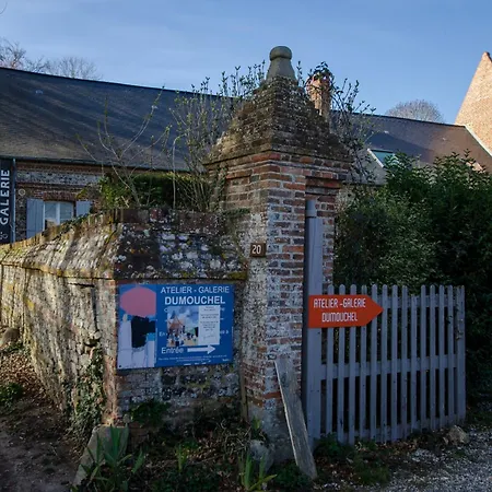 Mare Canuel 公寓 *